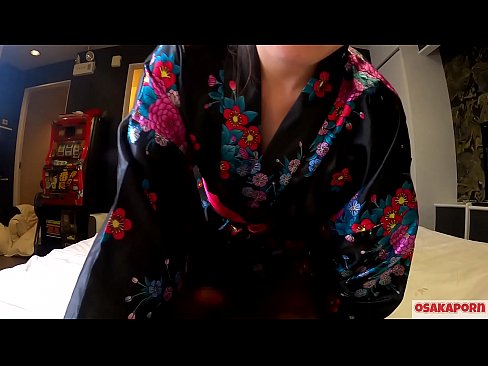 ❤️ コスプレ少女は馬乗り潮吹きとフェラでオーガズムに達するセックスが大好きです。和服姿の毛深いマンコと美乳のアジア人少女が、ファックトイでオナニーする素人動画。さくら 3 OSAKAPORN. ポルノ ❌️